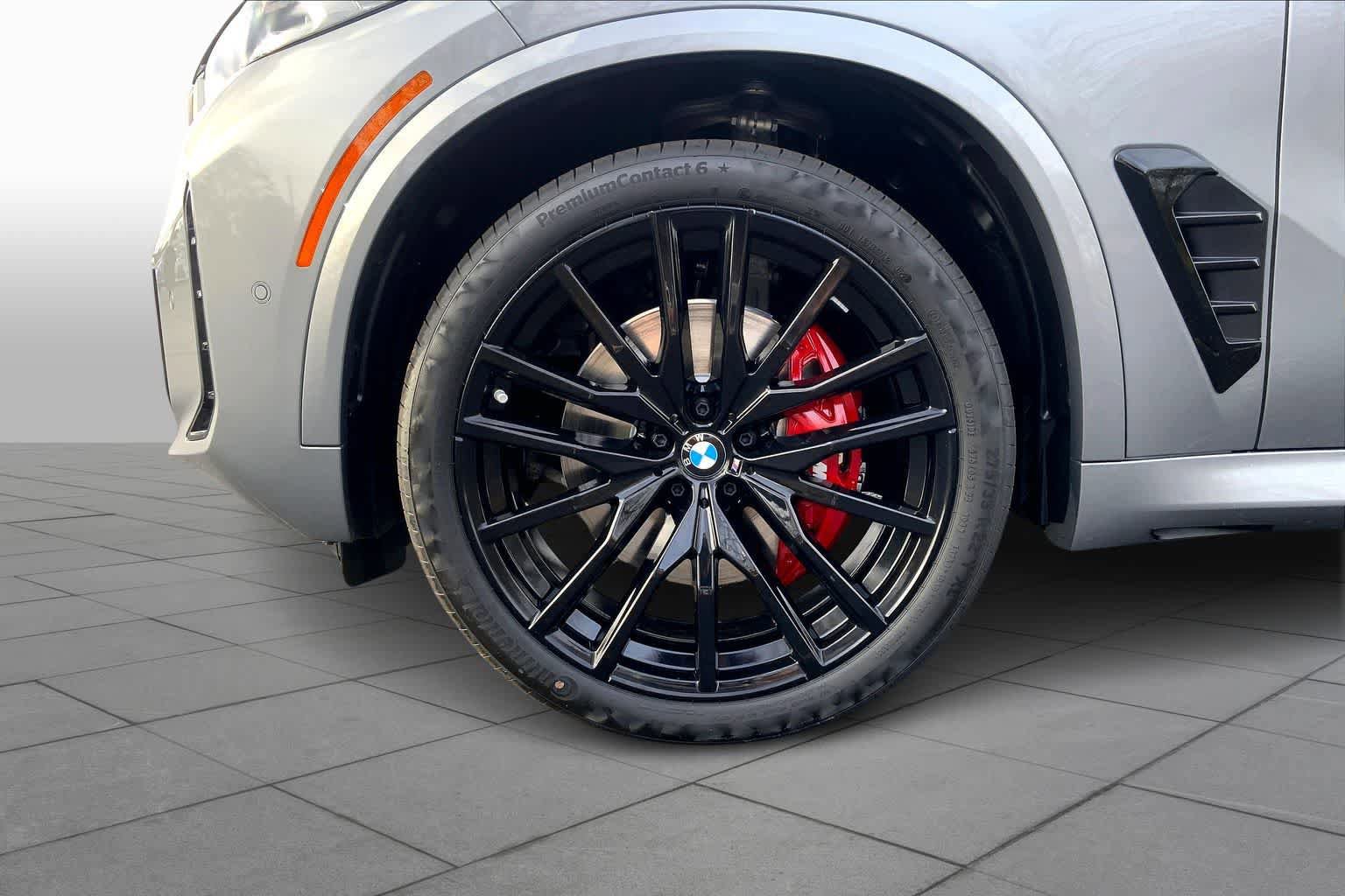 New 2026 BMW X5 sDrive40i w/ M Sport Package RWD image 11