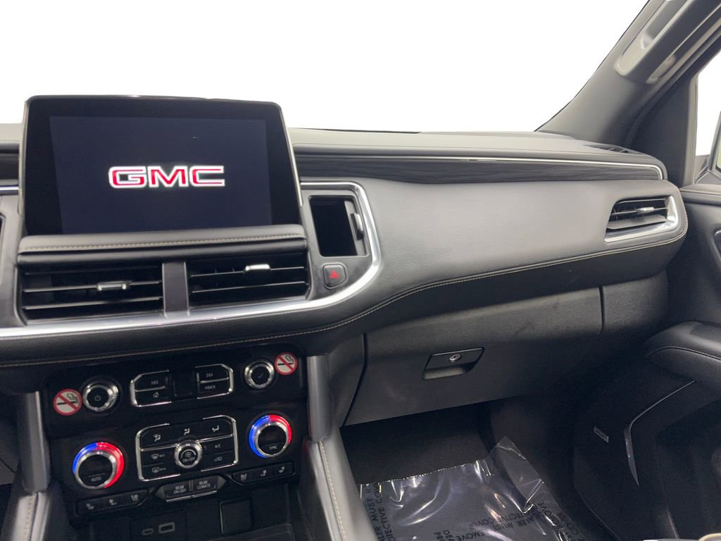 Used 2024 GMC Yukon SLT image 59