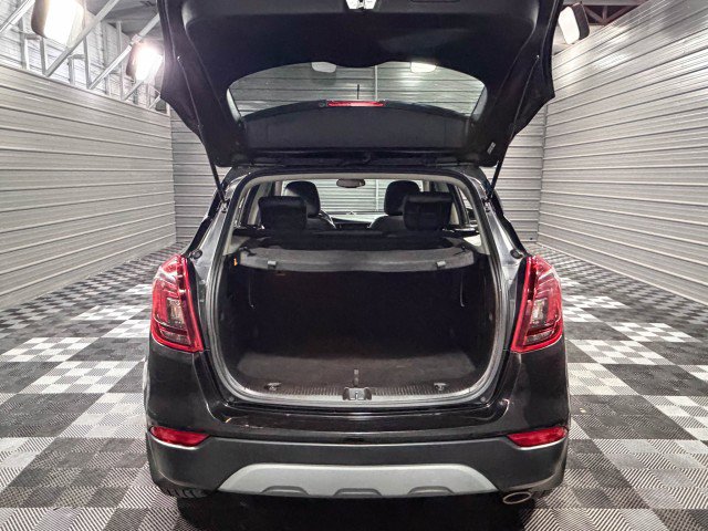 Used 2018 Buick Encore Preferred image 36