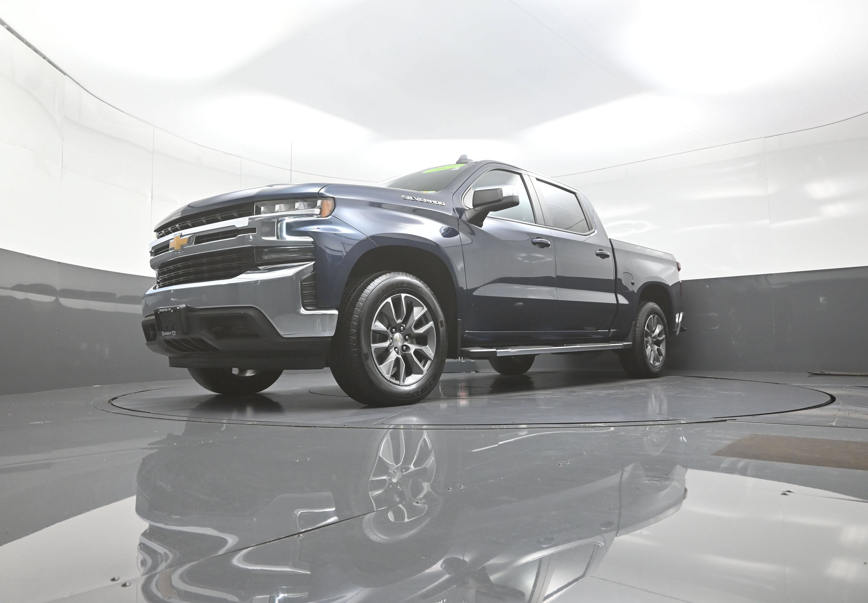 Used 2021 Chevrolet Silverado 1500 LT AWD/4WD image 11