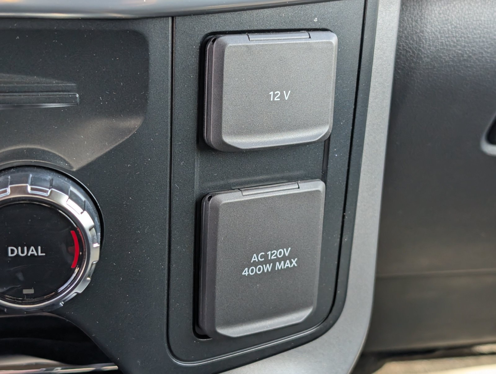Used 2025 Ford F150 Lariat w/ Equipment Group 502A High AWD/4WD image 22