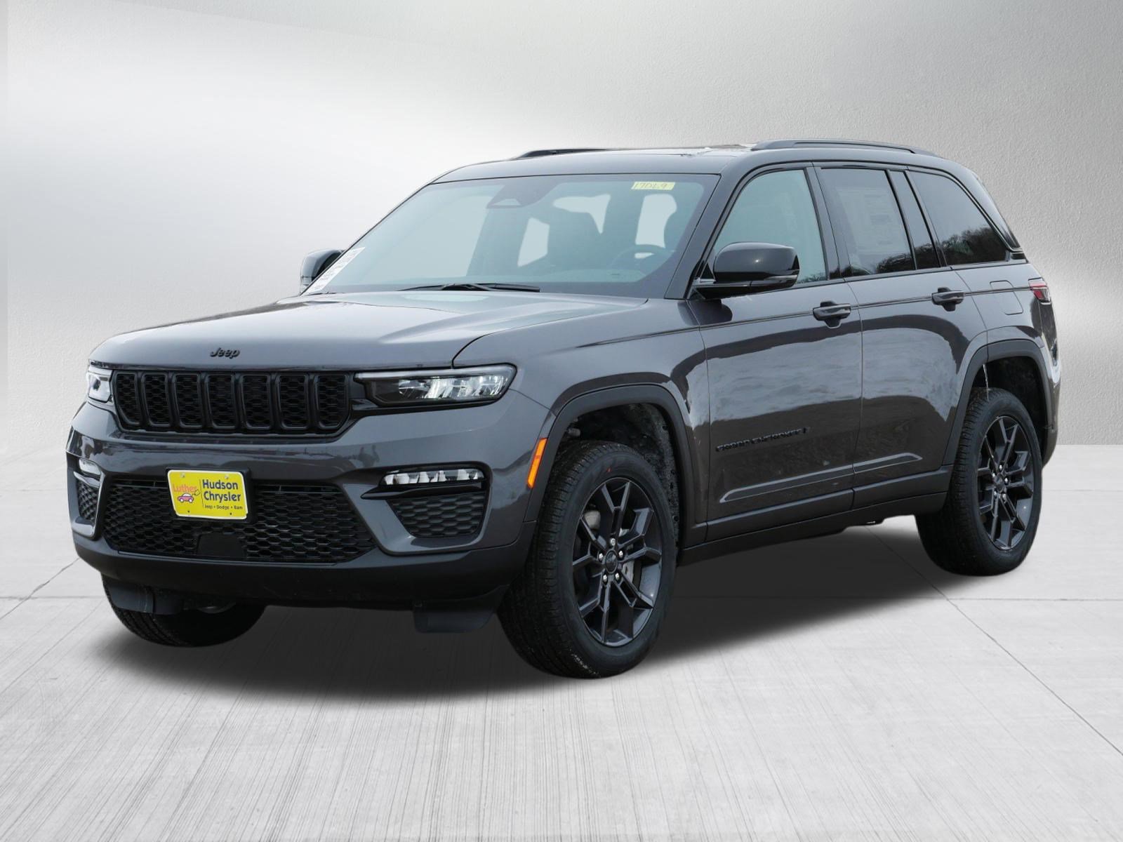 New 2025 Jeep Grand Cherokee Limited w/ Trailer Tow Package image 4