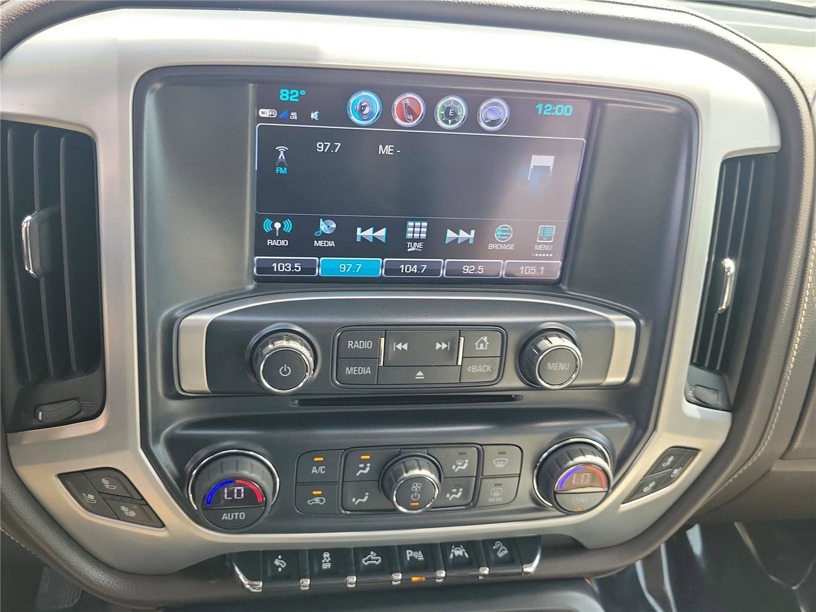 Used 2017 GMC Sierra 1500 SLT image 27