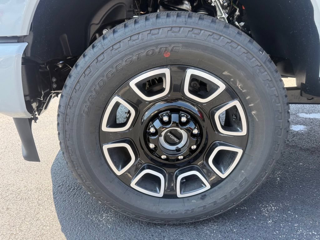 New 2026 Ford F250 Platinum AWD/4WD image 11