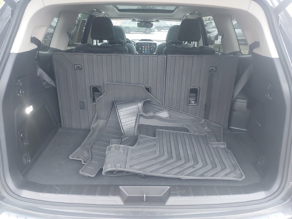 Used 2025 Subaru Ascent Limited AWD/4WD image 39