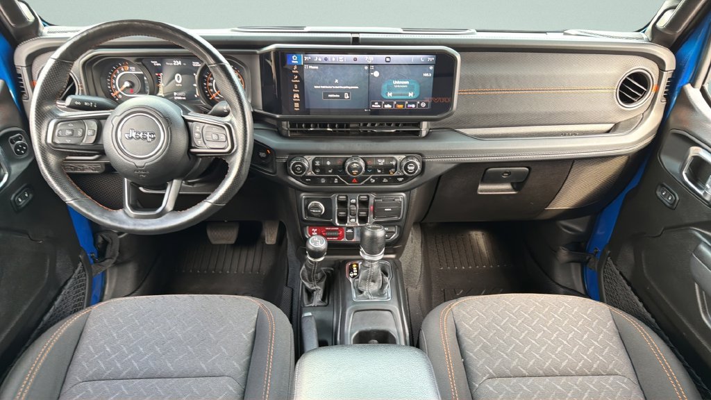 Used 2024 Jeep Gladiator Mojave w/ Safety Group AWD/4WD image 14