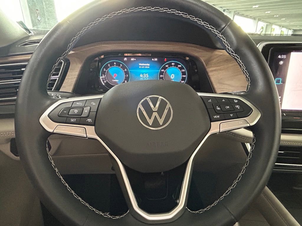 Used 2024 Volkswagen Atlas SE image 24