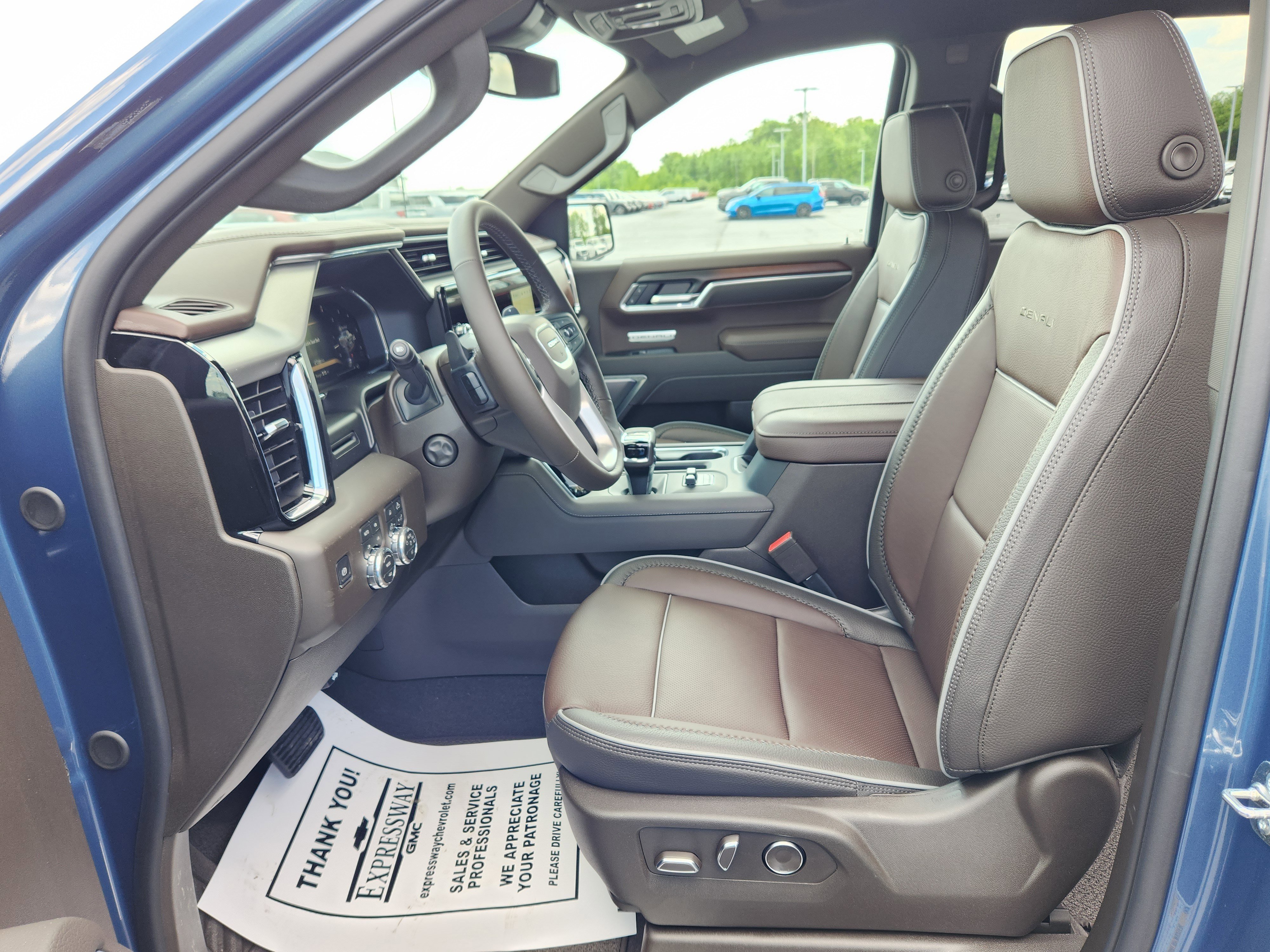 New 2026 GMC Sierra 1500 Denali AWD/4WD image 9