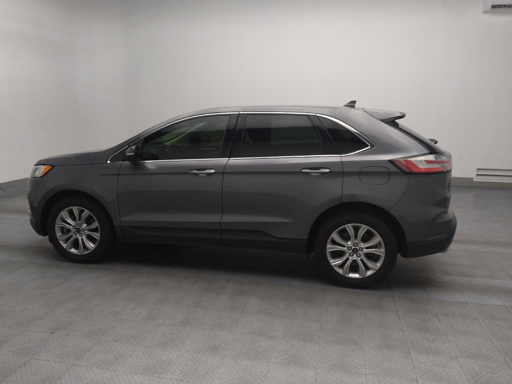 Used 2022 Ford Edge Titanium image 3