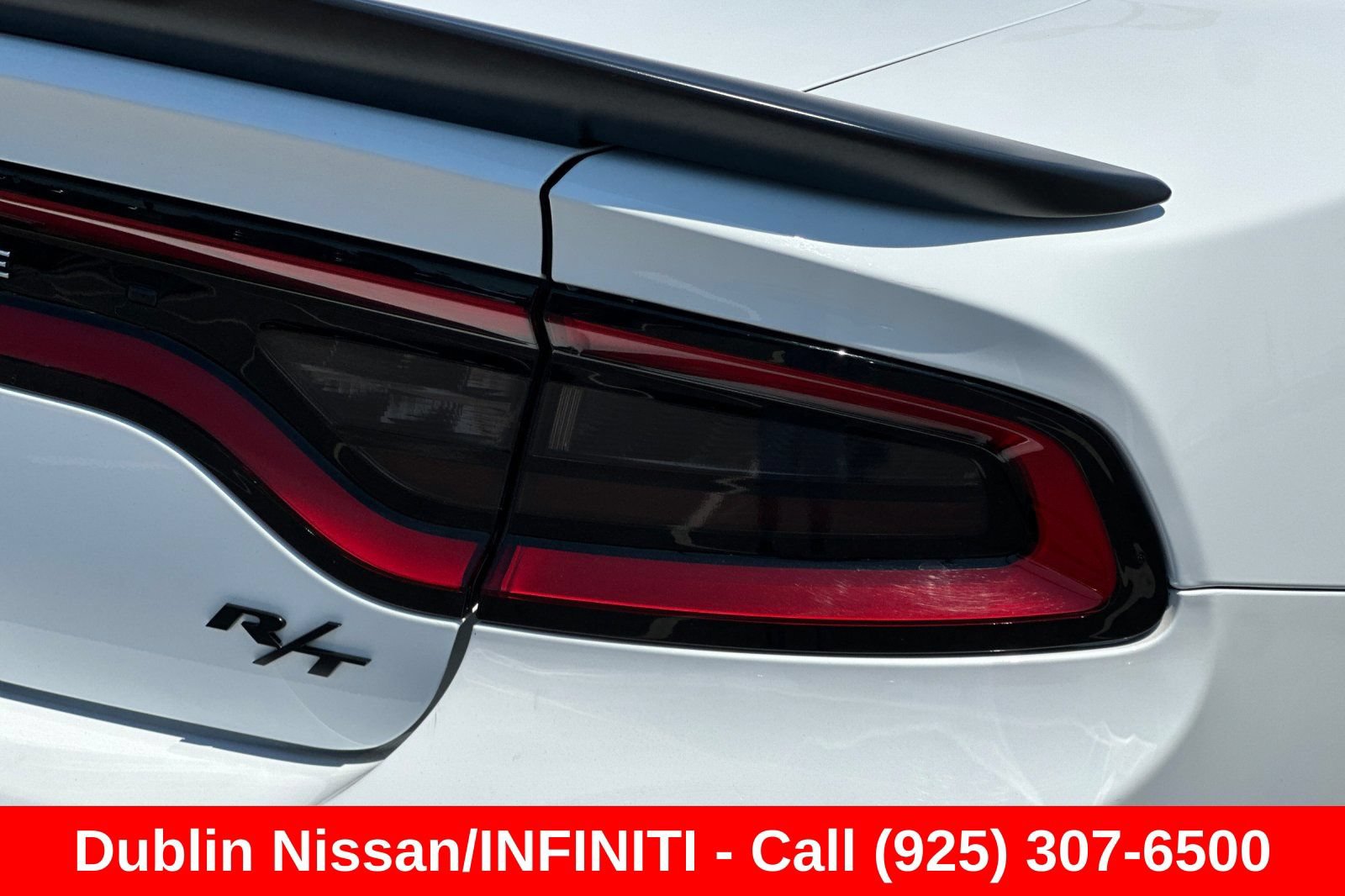 Used 2018 Dodge Charger R/T w/ Blacktop Package RWD image 47