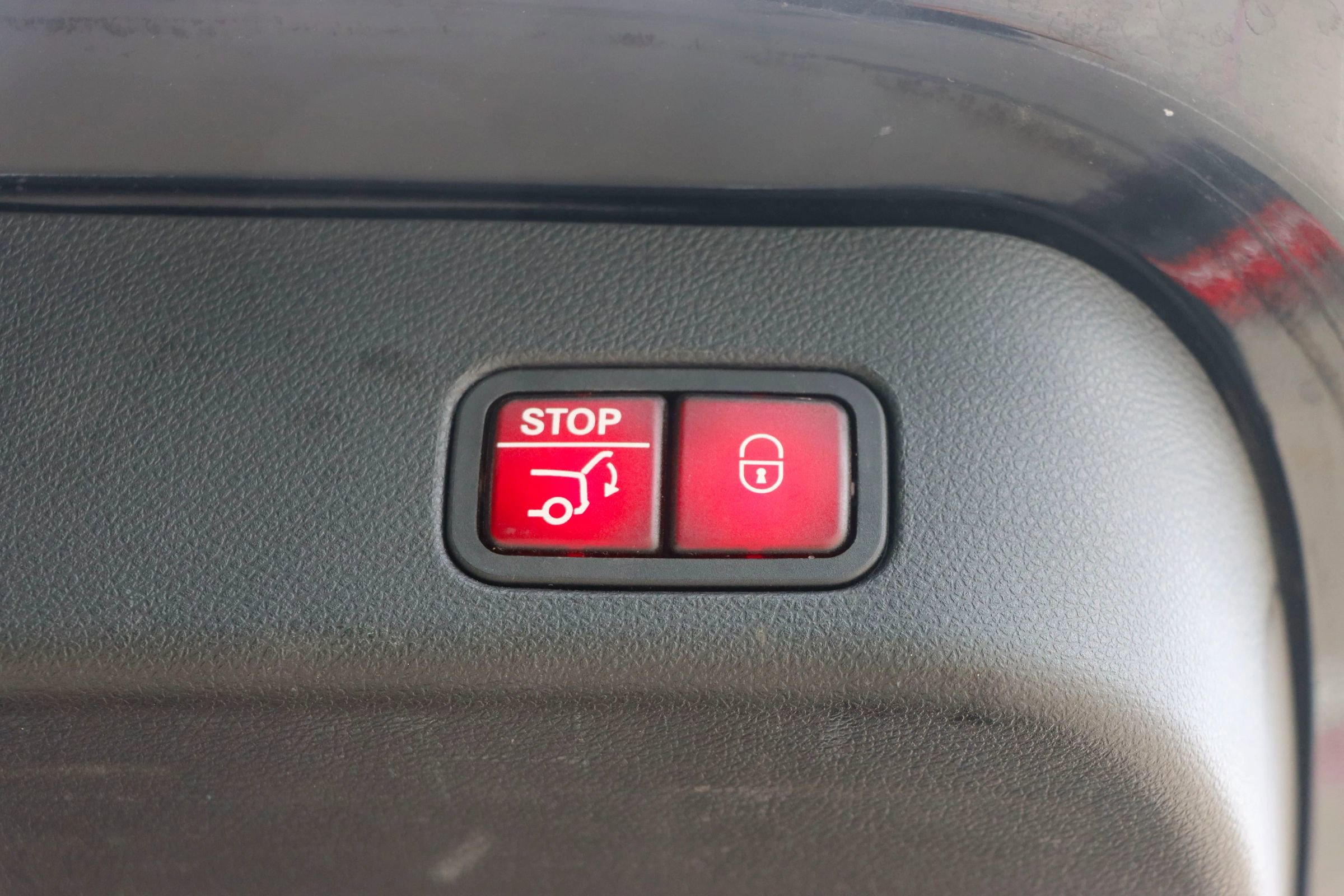 Used 2015 Mercedes-Benz ML 350 2WD image 25