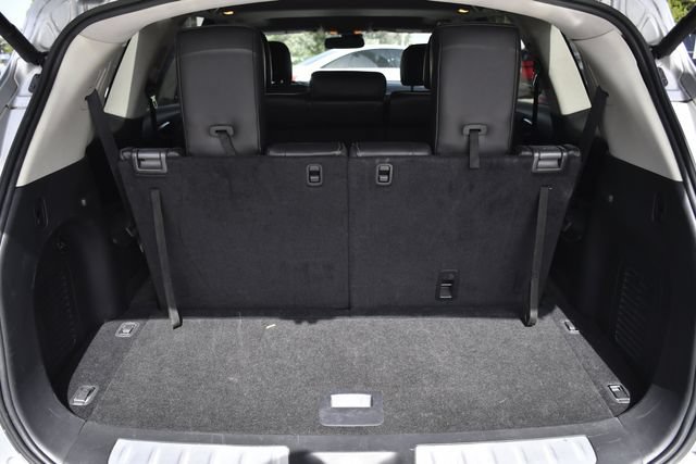 Used 2017 INFINITI QX60 Luxe w/ Premium Plus Package AWD/4WD image 35