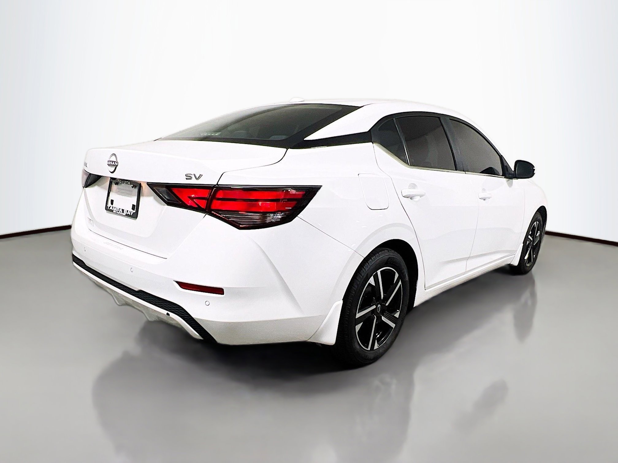 Used 2024 Nissan Sentra SV image 4