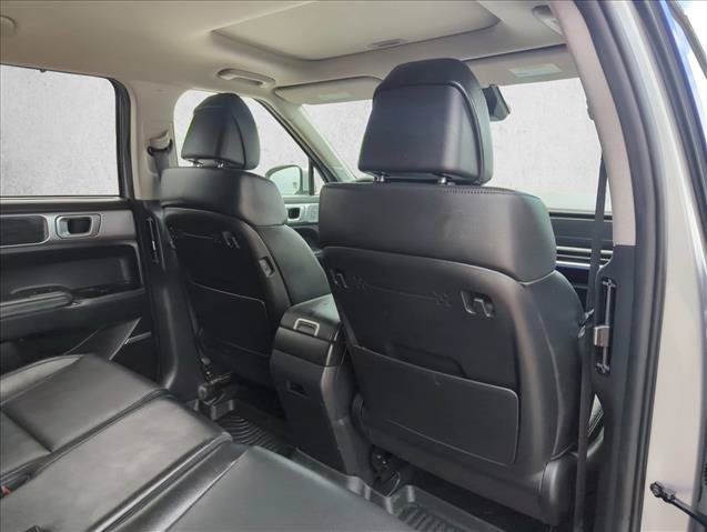 Used 2024 Hyundai Santa Fe Limited FWD image 21