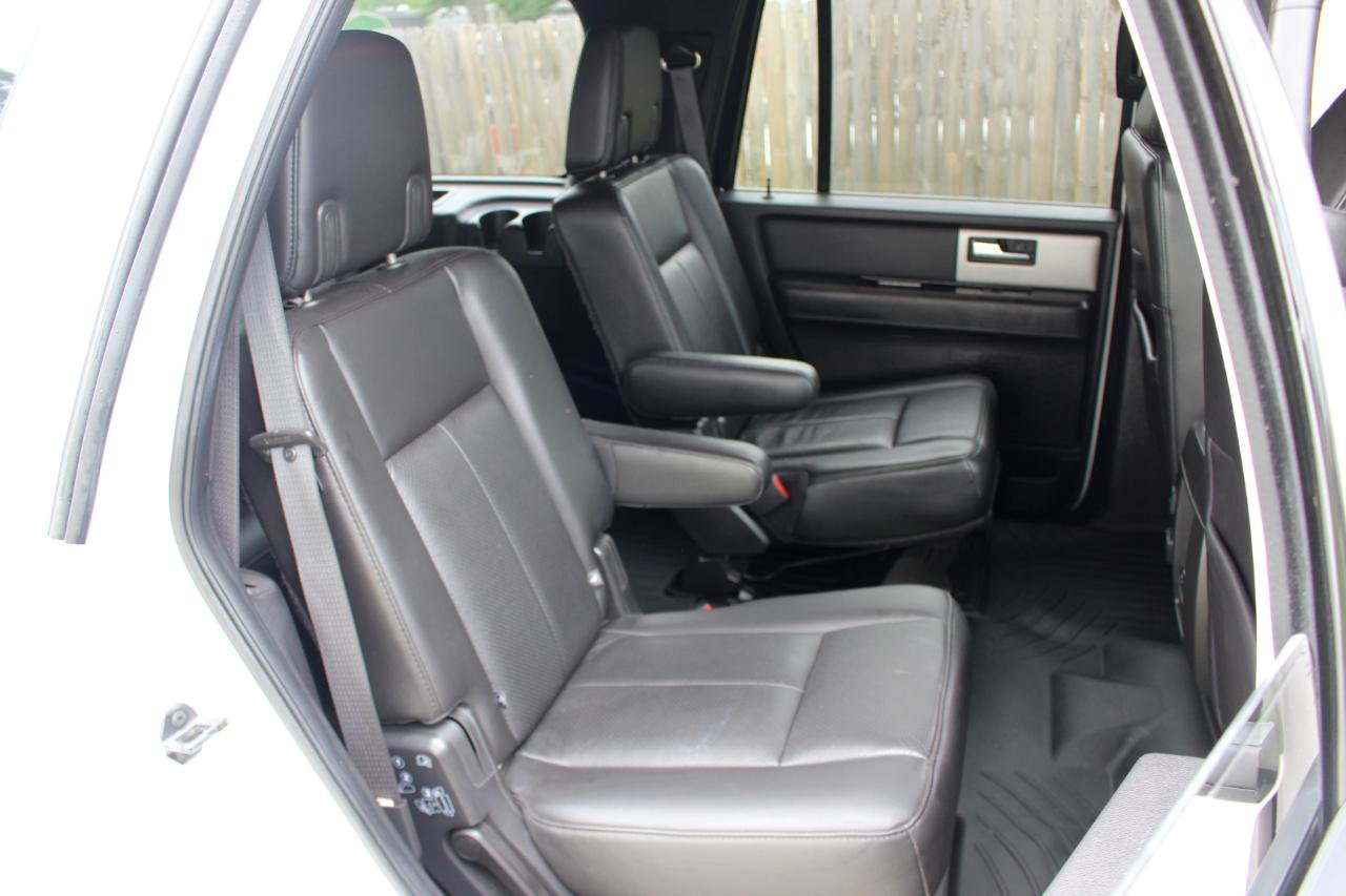 Used 2014 Ford Expedition Limited w/ Equipment Group 301A AWD/4WD image 37