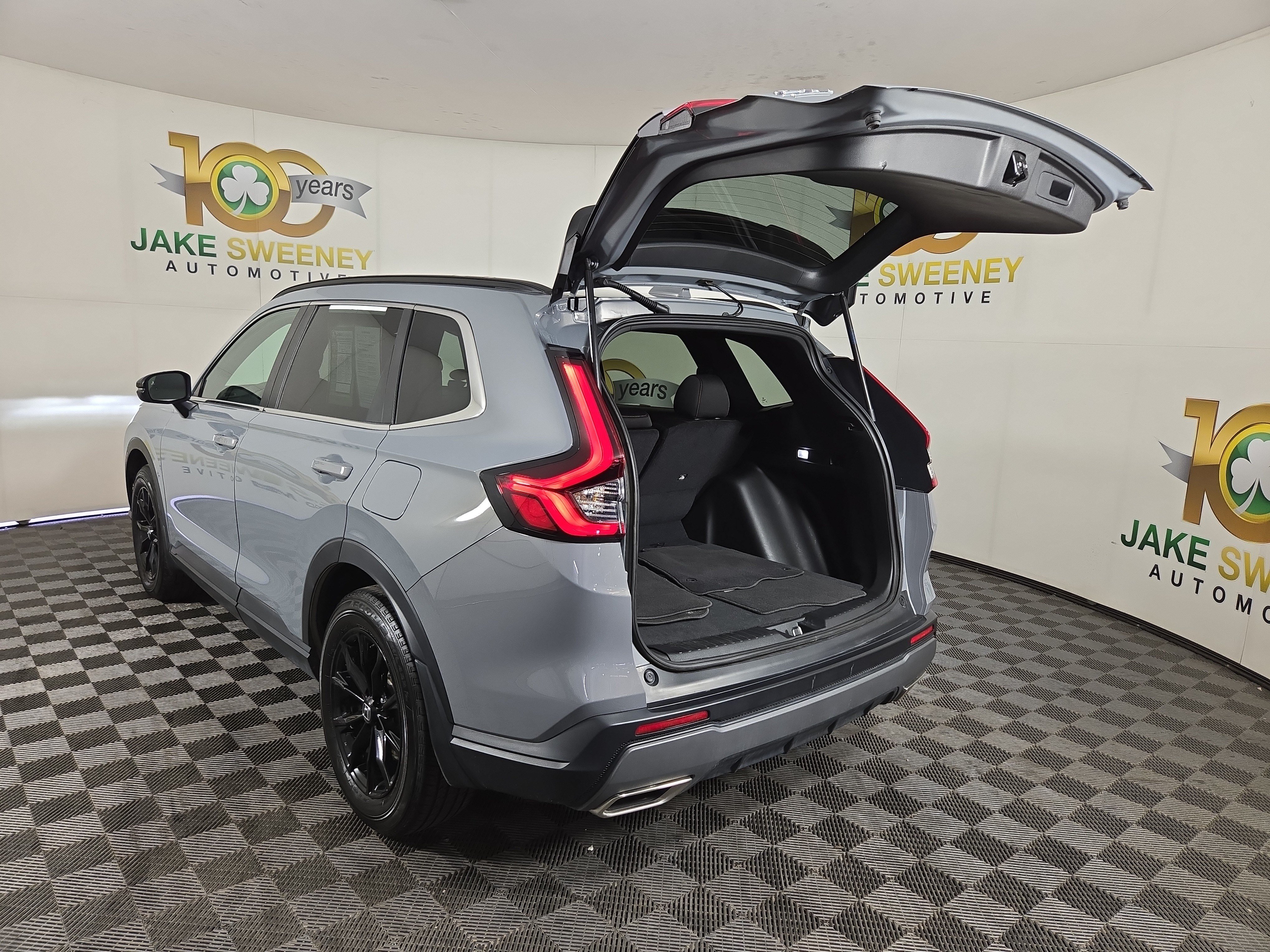 Used 2025 Honda CR-V Sport image 32