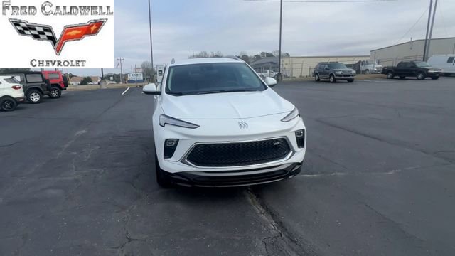 Used 2024 Buick Encore GX Sport Touring w/ Comfort Package image 3