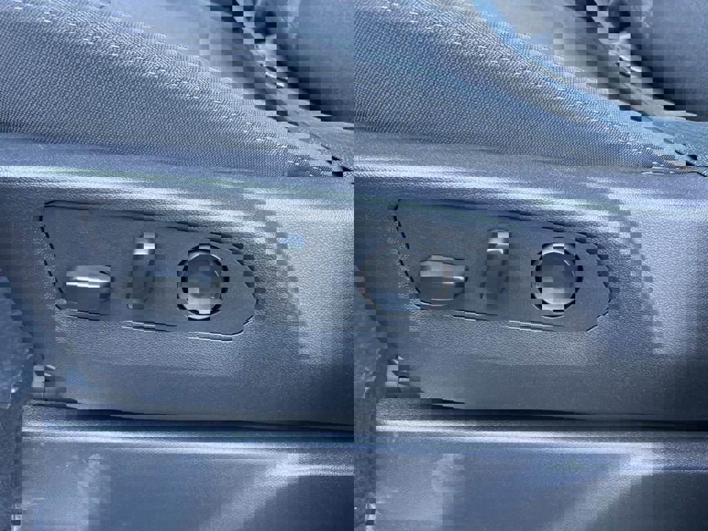 New 2026 Chevrolet Silverado 1500 LT image 3