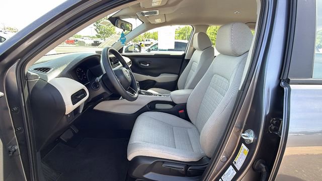 Used 2023 Honda HR-V LX image 32