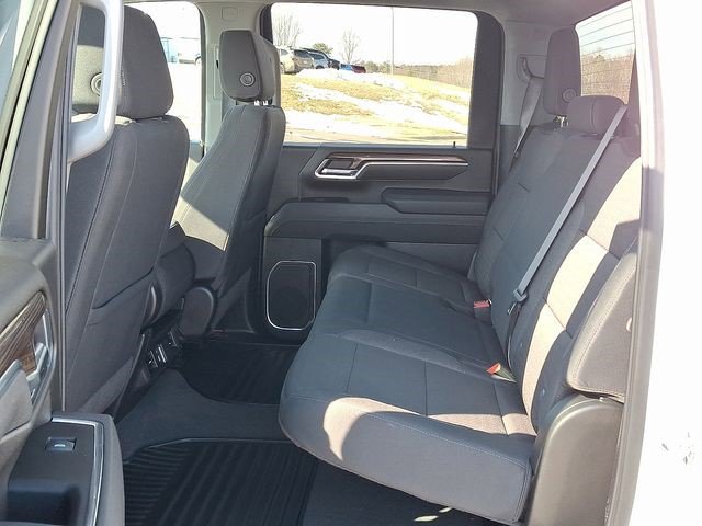 Certified 2025 Chevrolet Silverado 2500 LT w/ Convenience Package image 8