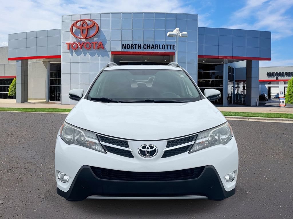Used 2014 Toyota RAV4 XLE FWD image 2