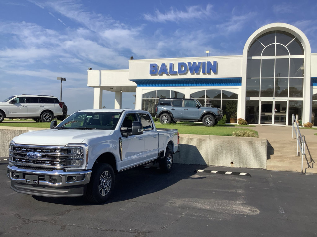 New 2026 Ford F350 Lariat image 3