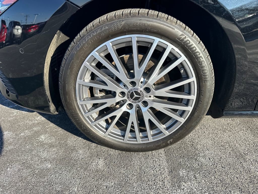 Used 2025 Mercedes-Benz CLA 250 4MATIC image 12