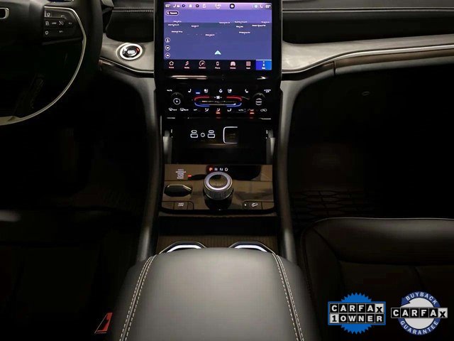 Used 2025 Jeep Grand Cherokee Limited 4xe image 12