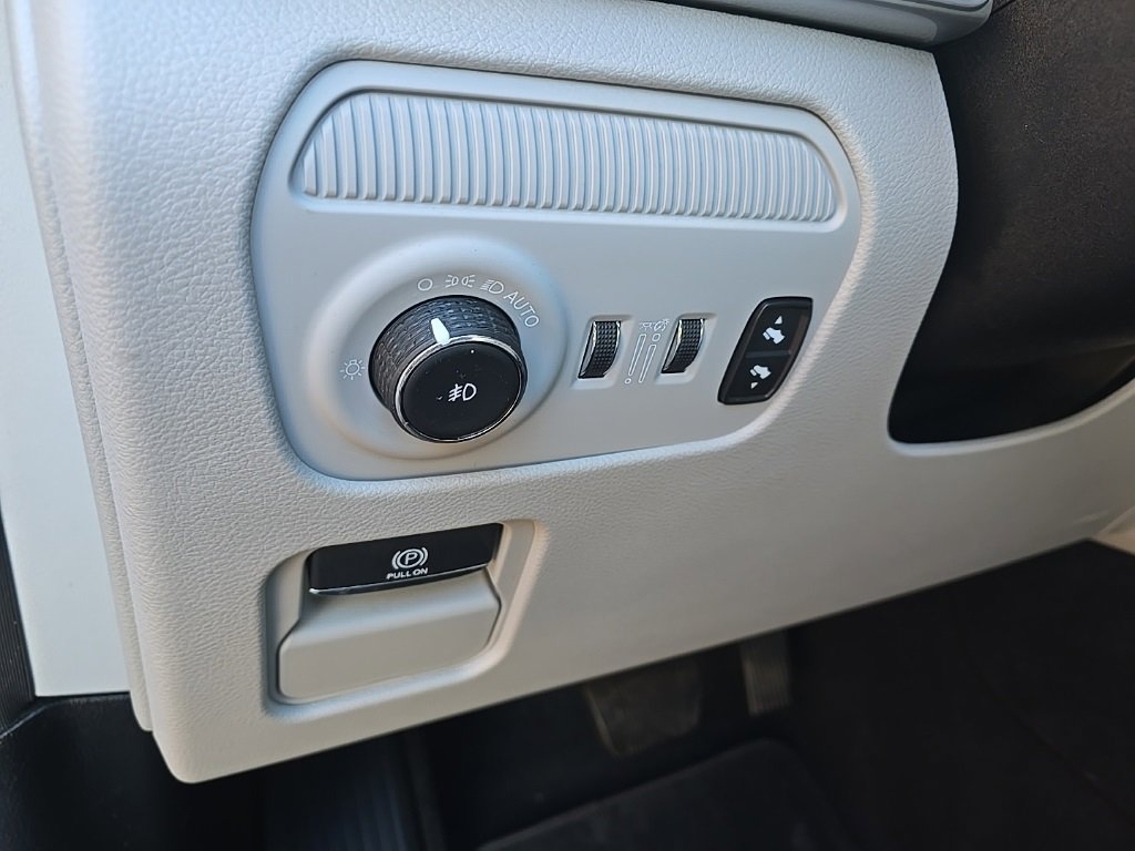 Used 2022 Jeep Wagoneer Series I w/ Convenience Group I image 22