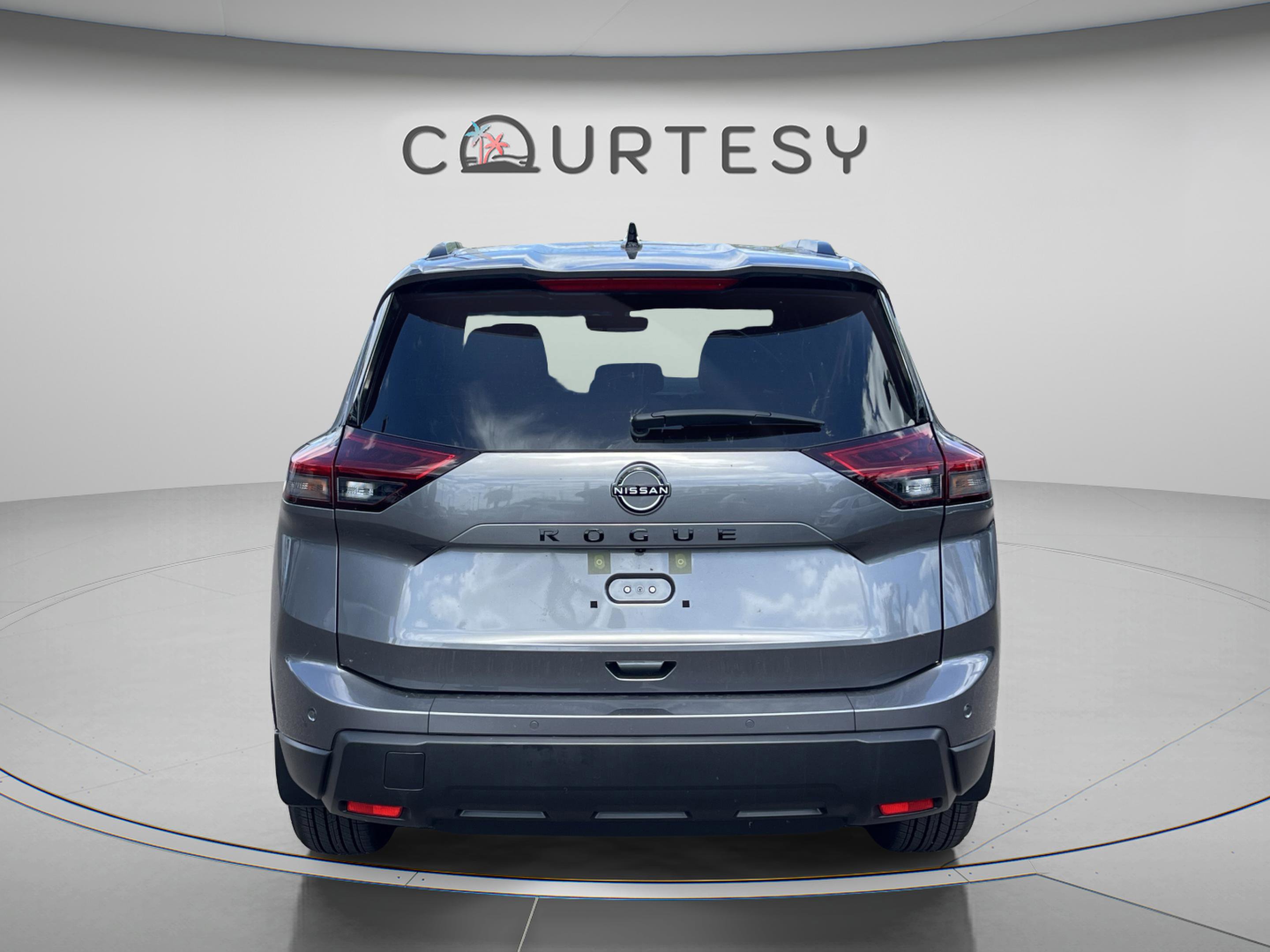 New 2026 Nissan Rogue SV FWD image 5