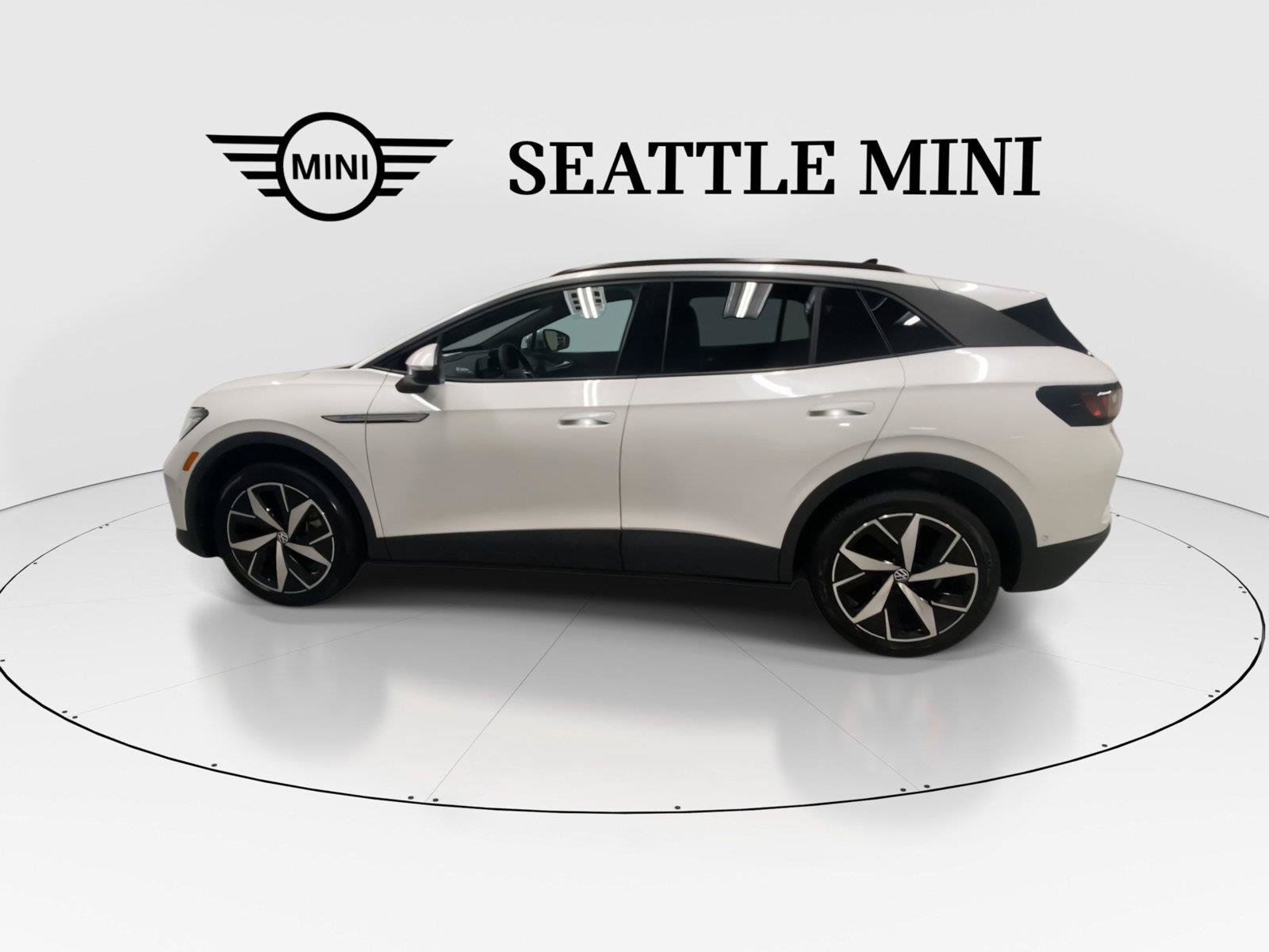 Used 2023 Volkswagen ID.4 Pro S AWD/4WD image 7