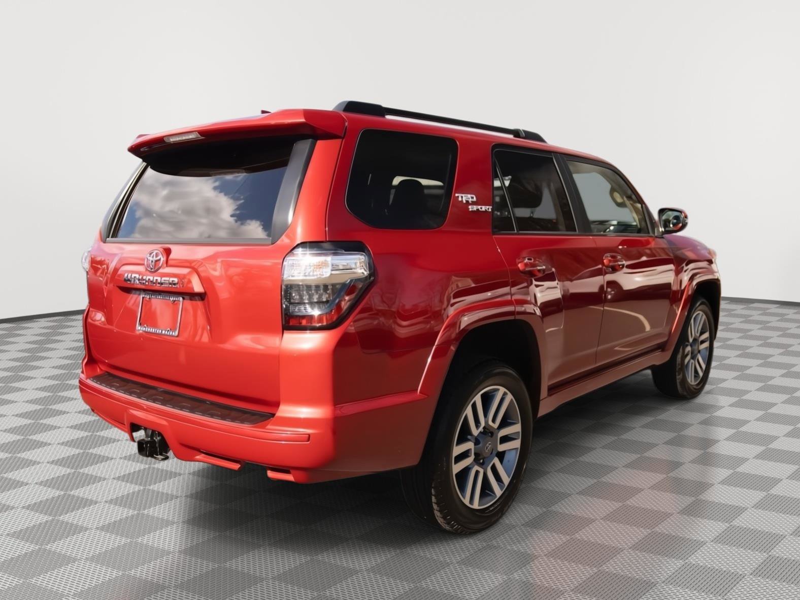 Used 2024 Toyota 4Runner TRD Sport w/ Technology Package image 25