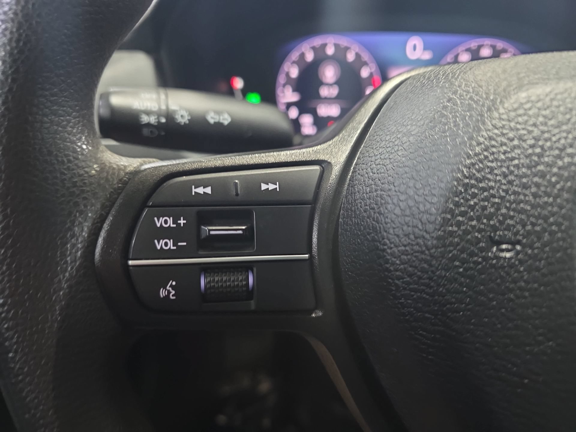 Used 2024 Honda Accord EX image 16