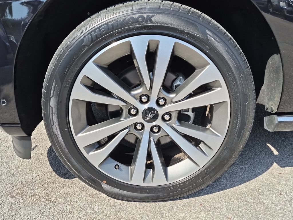 Used 2020 Ford Expedition Platinum RWD image 19