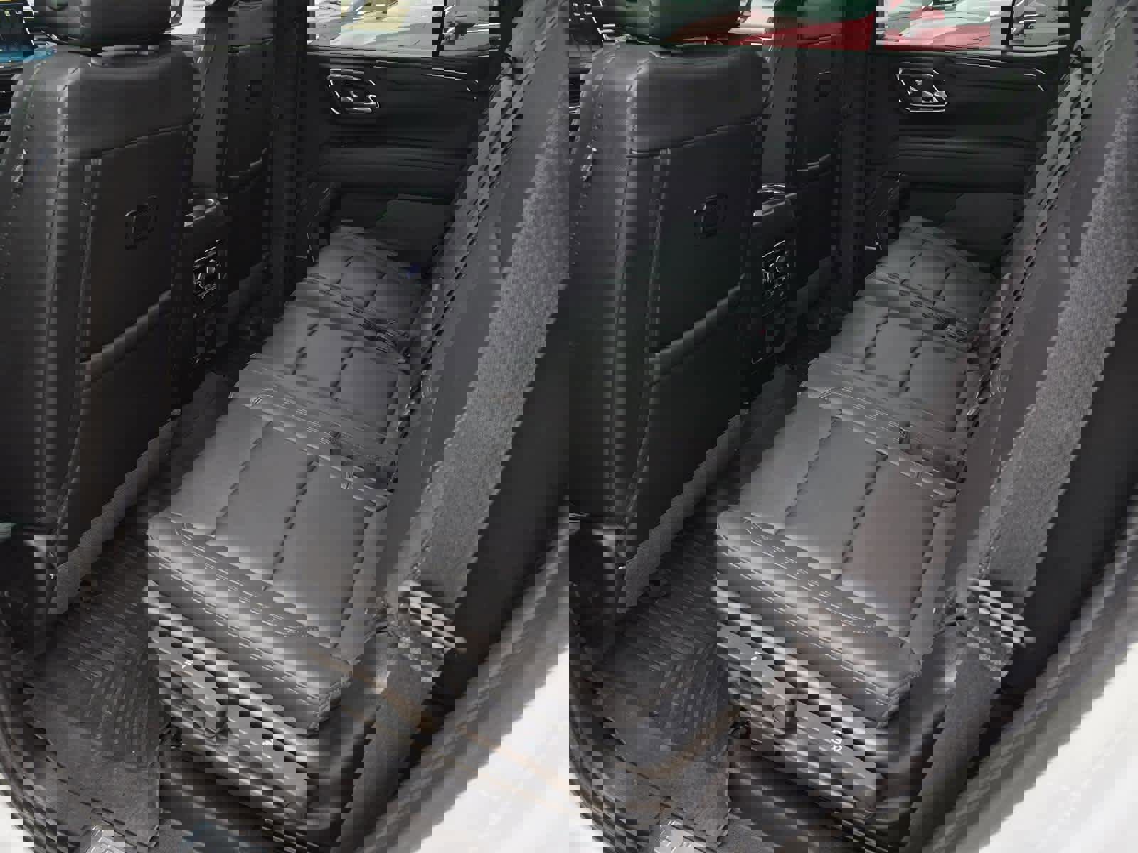 Used 2023 Chevrolet Tahoe Z71 w/ Luxury Package image 11