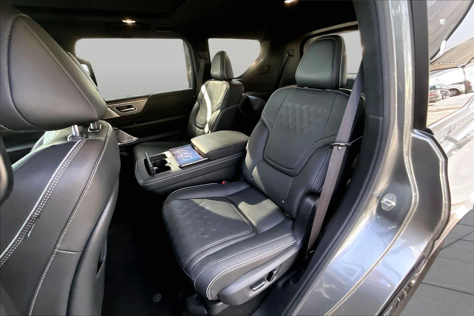 Used 2025 INFINITI QX80 Autograph w/ Autograph Exterior Package AWD/4WD image 20