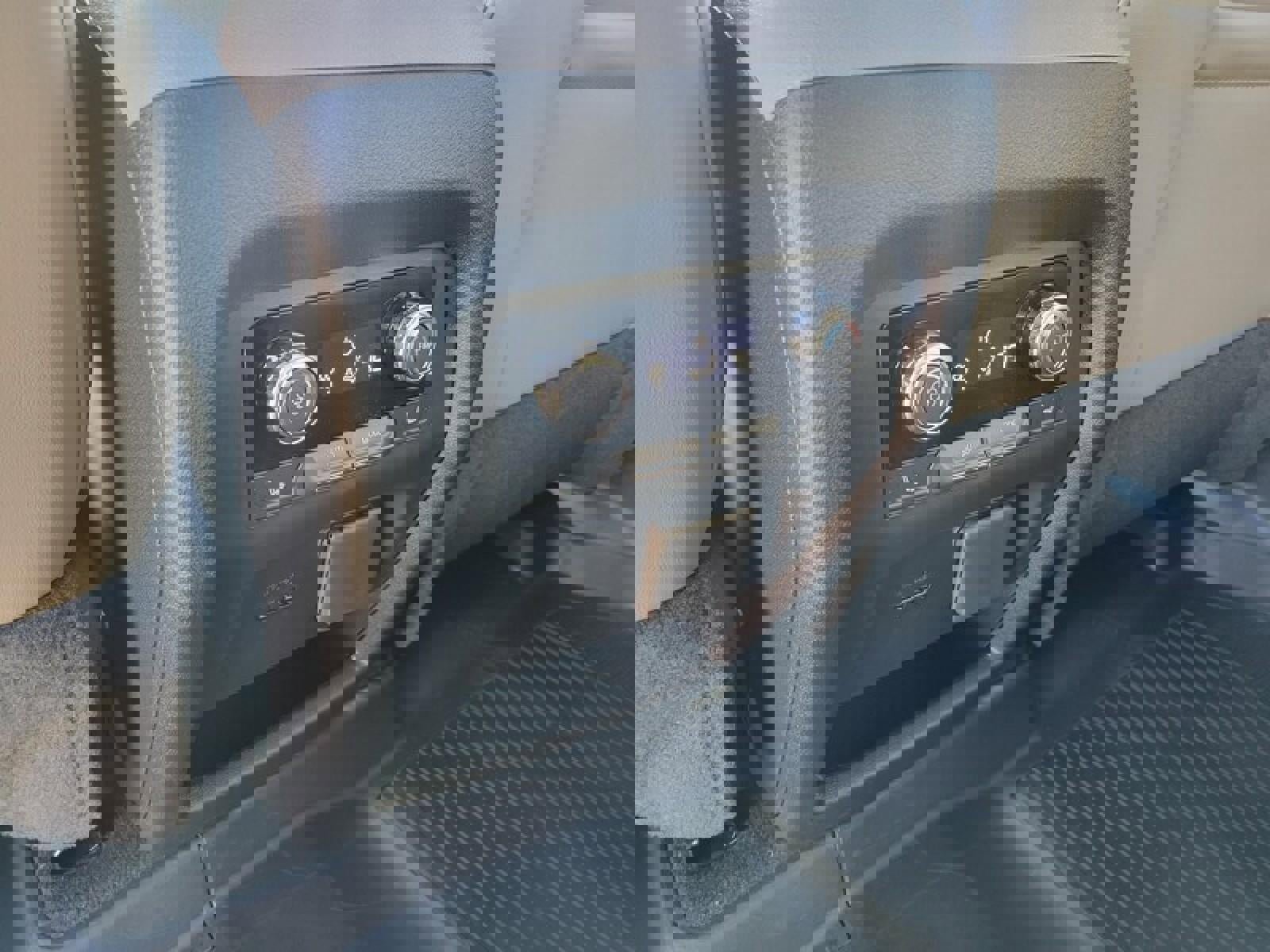 New 2026 GMC Acadia Elevation w/ Elevation Premium Package image 28