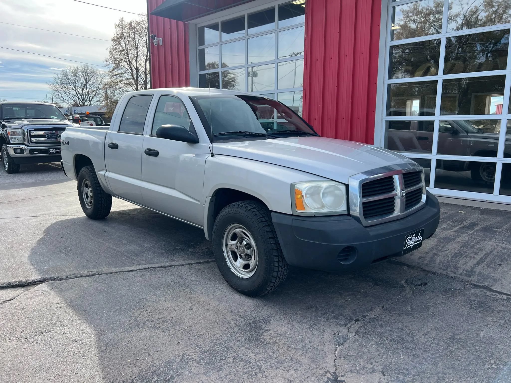 Used 2005 Dodge Dakota ST AWD/4WD image 2