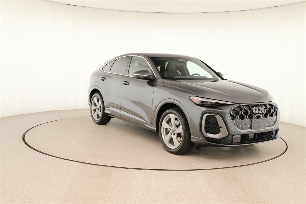 New 2025 Audi Q5 Prestige image 10