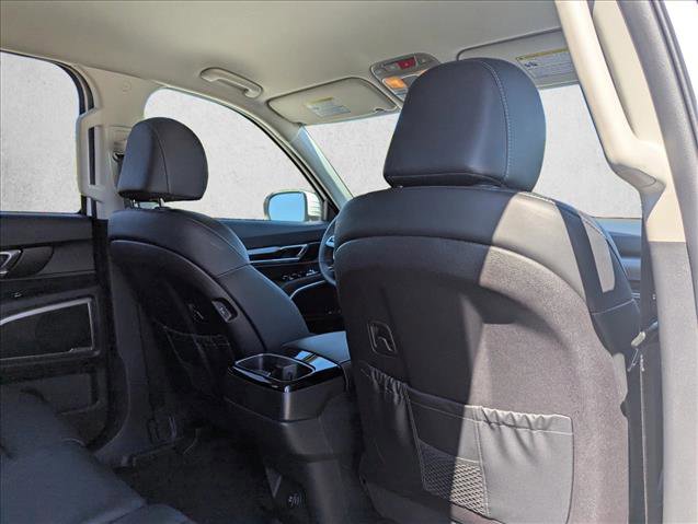 Used 2025 Kia Telluride LX image 26