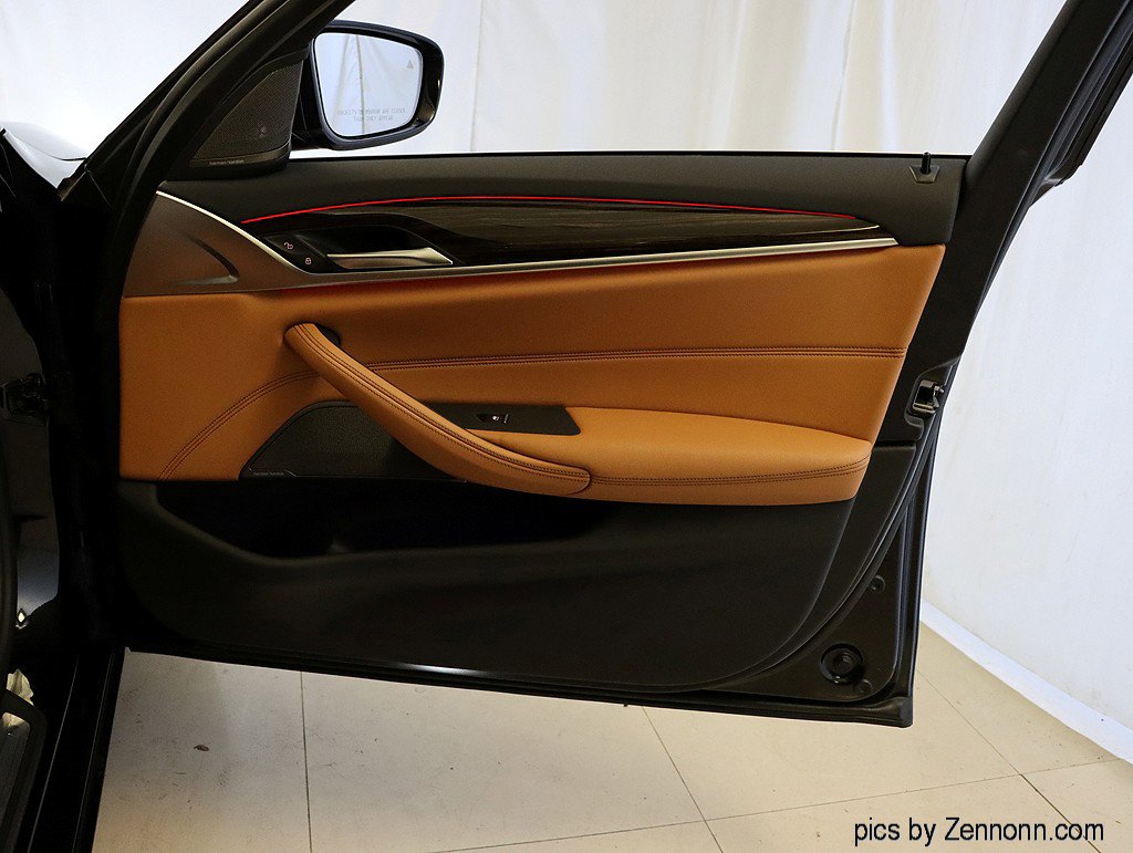 Certified 2023 BMW 530i xDrive w/ Premium Package image 32