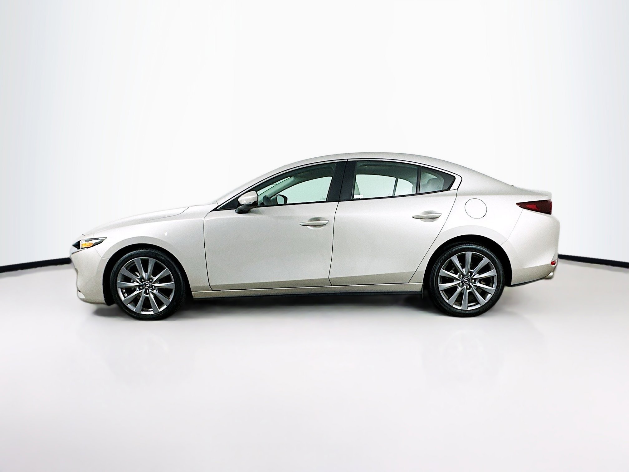 Used 2025 MAZDA MAZDA3 s image 4