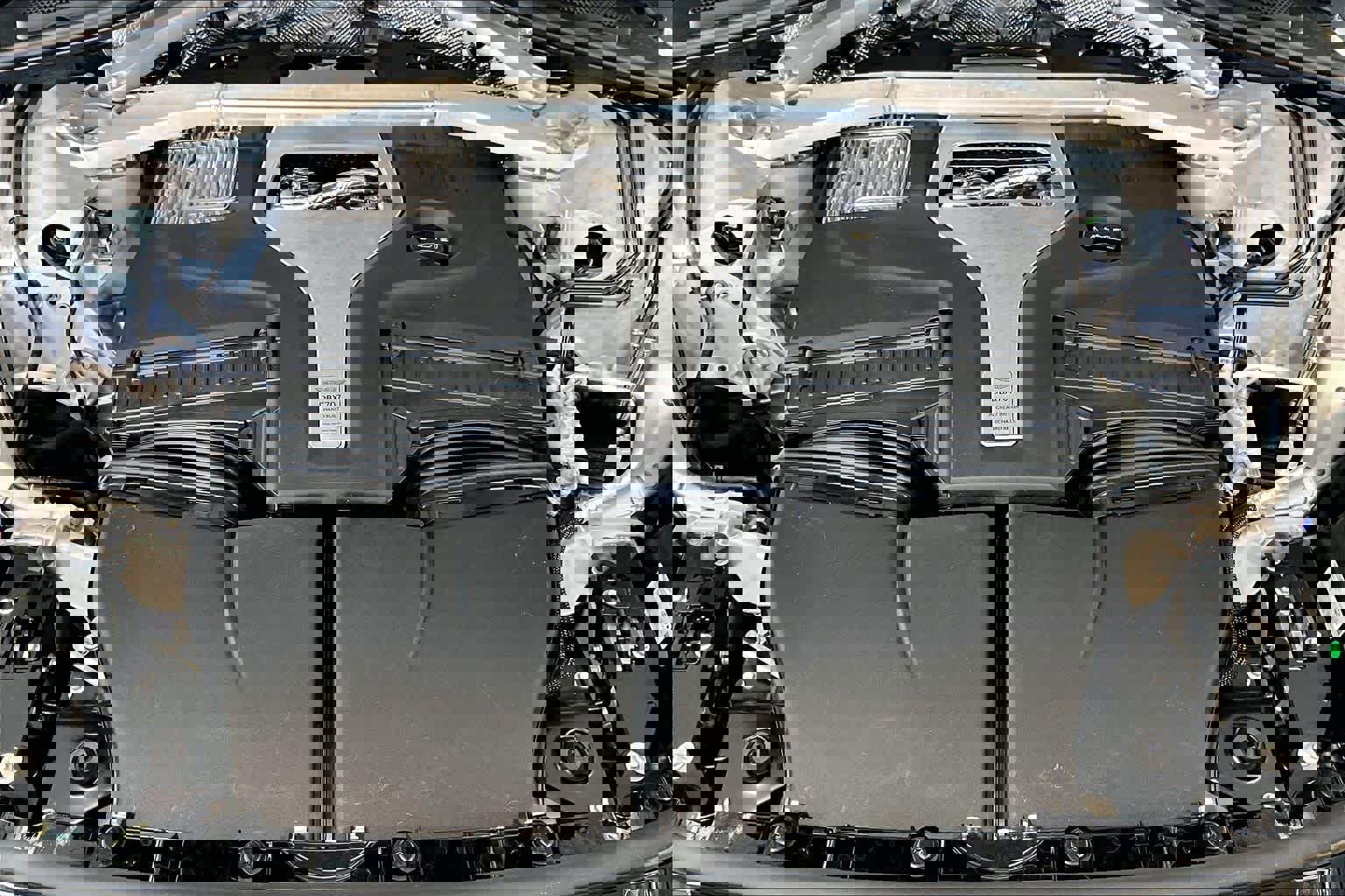 Used 2026 Aston Martin DBX 707 image 33