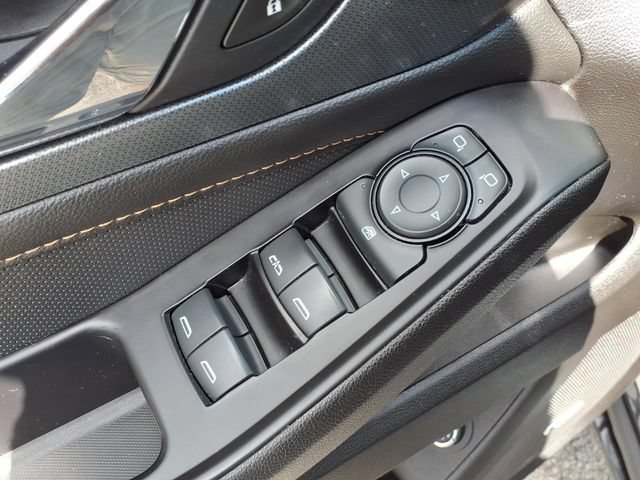 Used 2019 Chevrolet Traverse Premier w/ Redline Edition AWD/4WD image 28