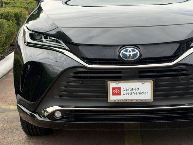 Certified 2024 Toyota Venza Nightshade AWD/4WD image 8