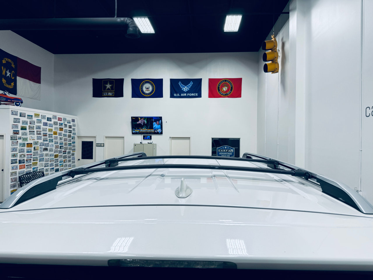 Used 2020 Toyota Sequoia Platinum image 17