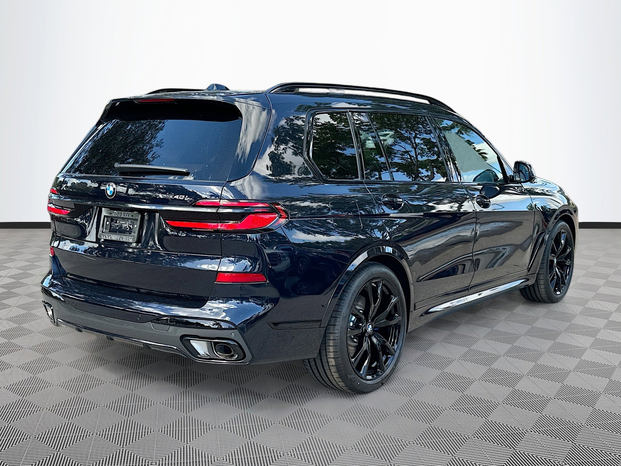 New 2026 BMW X7 xDrive40i w/ M Sport Package image 6
