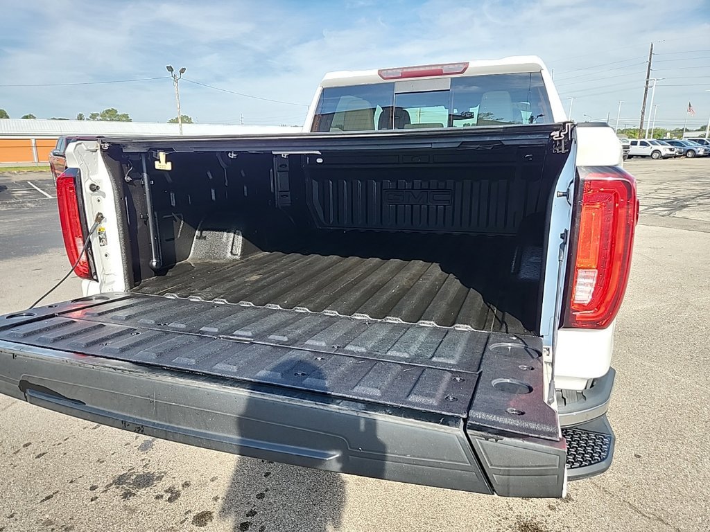 Used 2019 GMC Sierra 1500 SLT w/ SLT Premium Plus Package AWD/4WD image 8