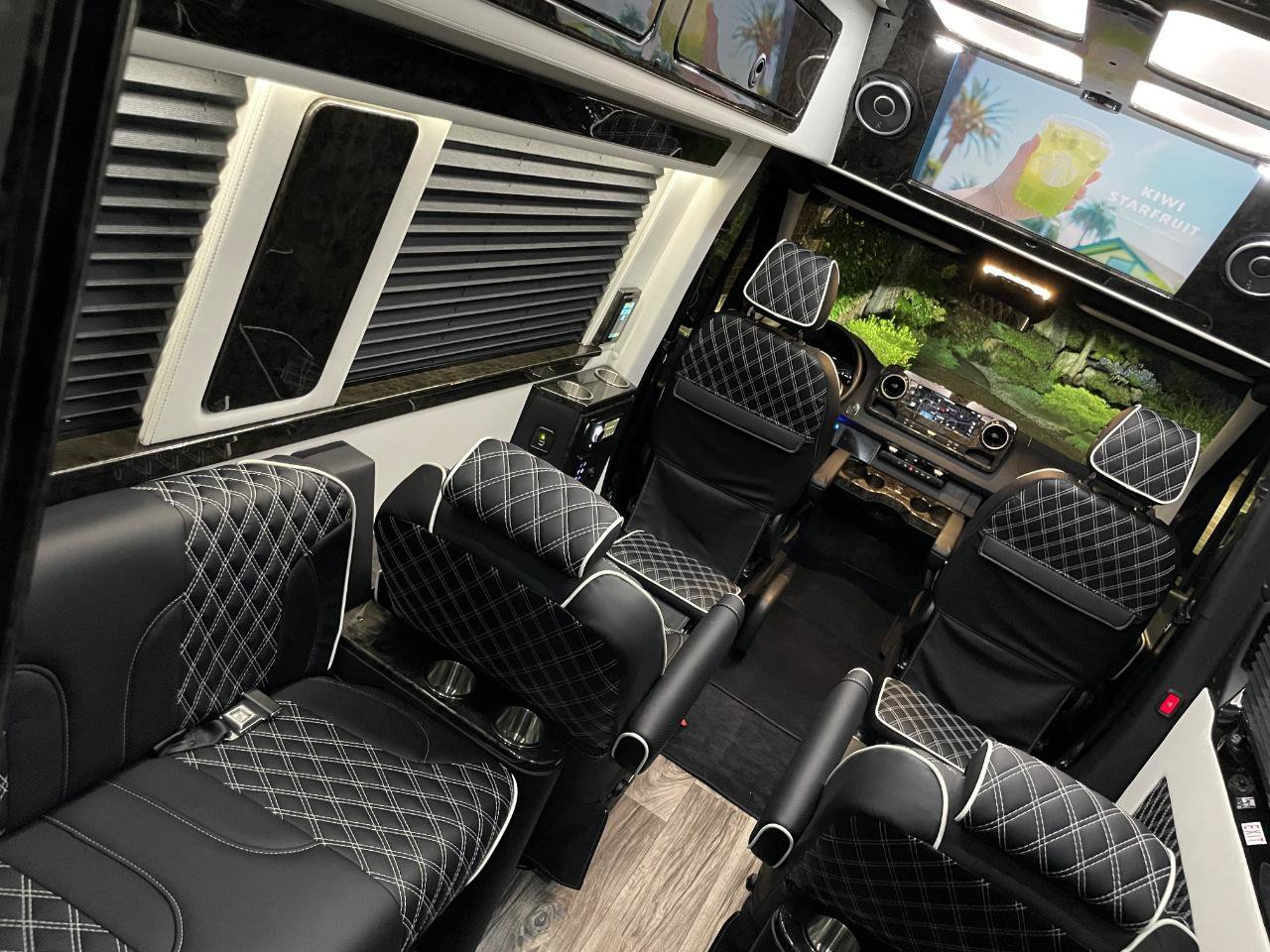 Used 2026 Mercedes-Benz Sprinter 2500 image 3