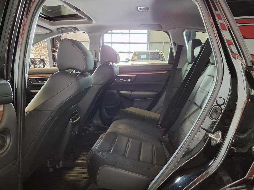 Used 2022 Honda CR-V Touring image 15